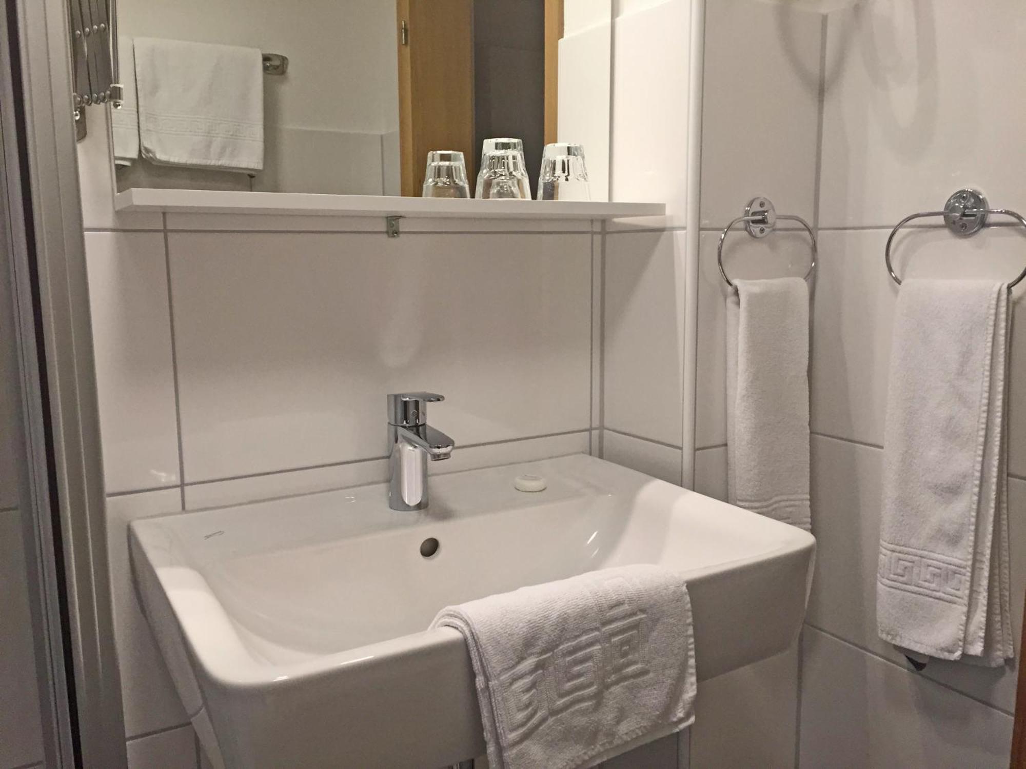 Hotel Flurschuetz Lennestadt Room photo